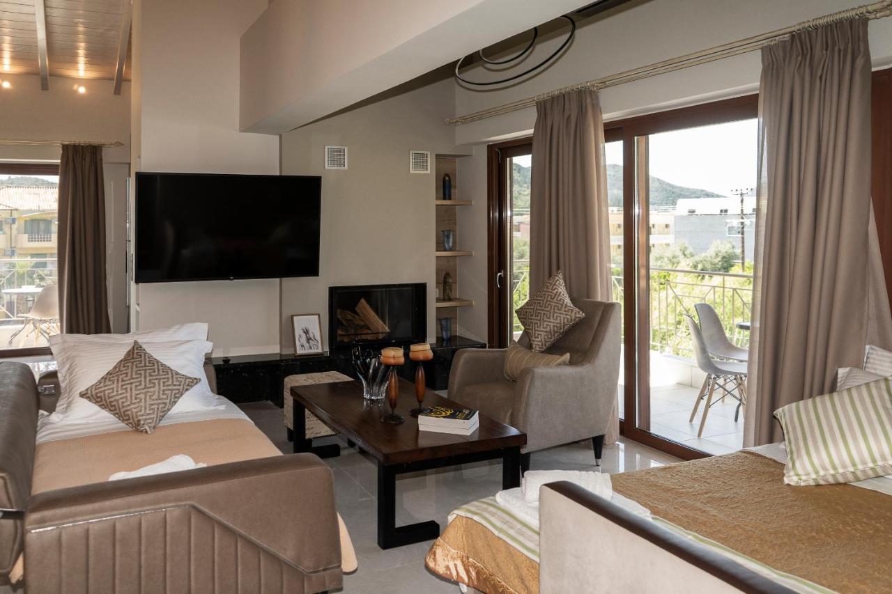 נידרי Emily Apartments מראה חיצוני תמונה