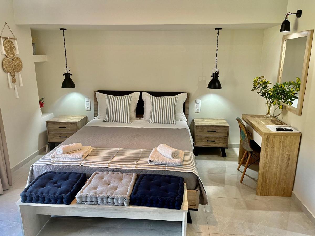 נידרי Emily Apartments מראה חיצוני תמונה
